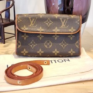 Auth Louis Vuitton Florentine bag